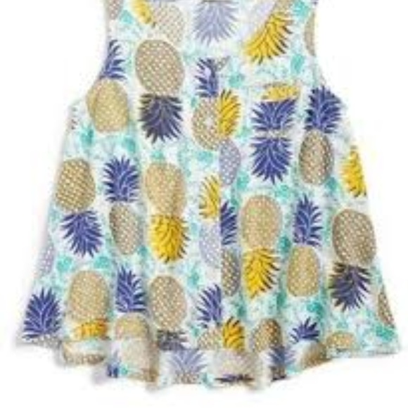 VGUC Tucker and Tate Jennifer Swing Top - Picture 2 of 3